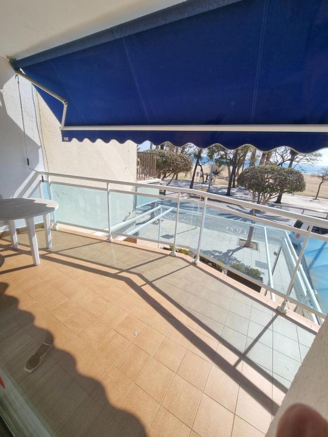 Apartamento Primera Linea Mar Cambrils Cerca Puerto المظهر الخارجي الصورة